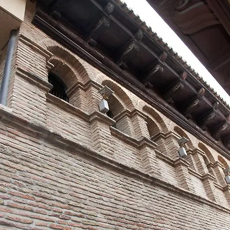 Lucero Dos Catedrales Apartment